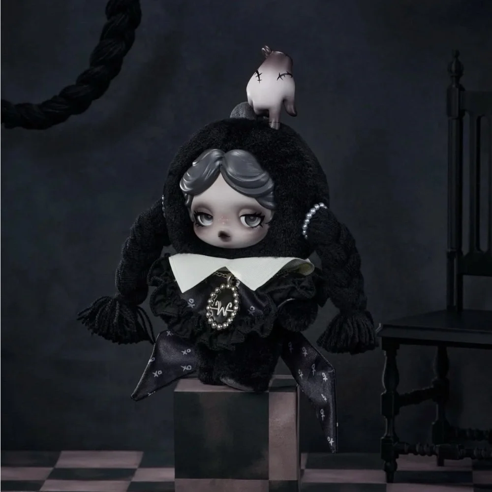 [Pop Mart] Skullpanda x Wednesday - NYC Exclusive Classic Doll Figure - Picture 9 of 10